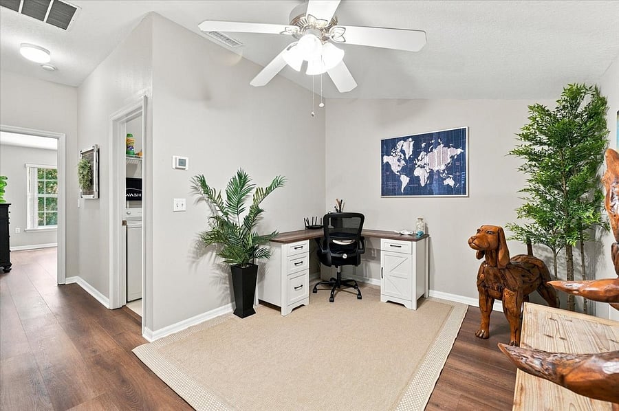 Furnished Finder property 1041642_1 photo 24
