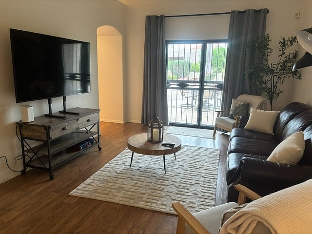 Furnished Finder property 1041645_1 photo 3