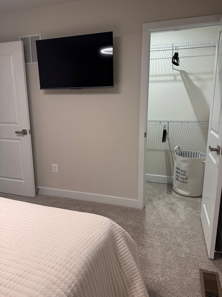 Furnished Finder property 1041664_1 photo 3