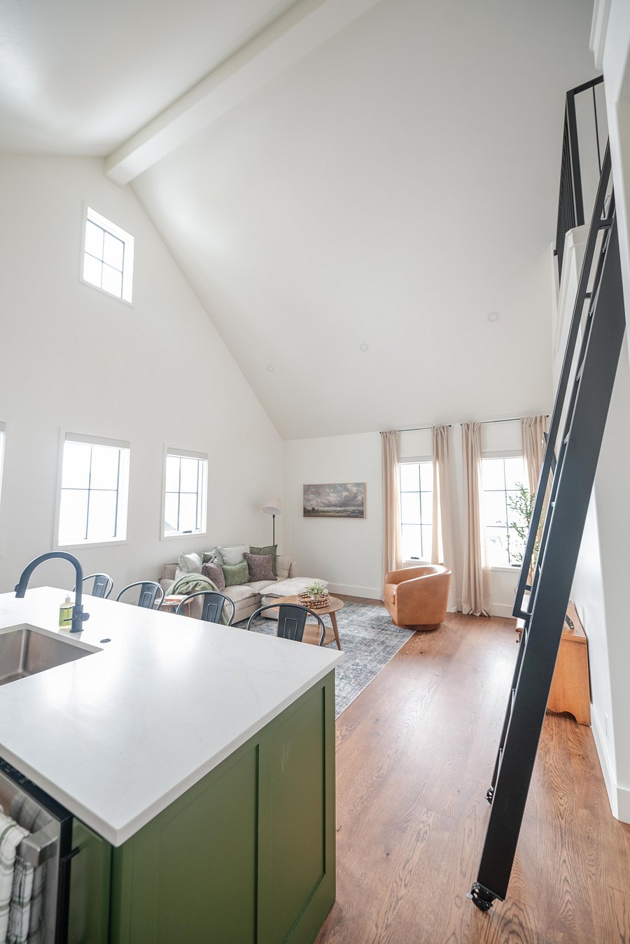 Furnished Finder property 1041670_1 photo 16