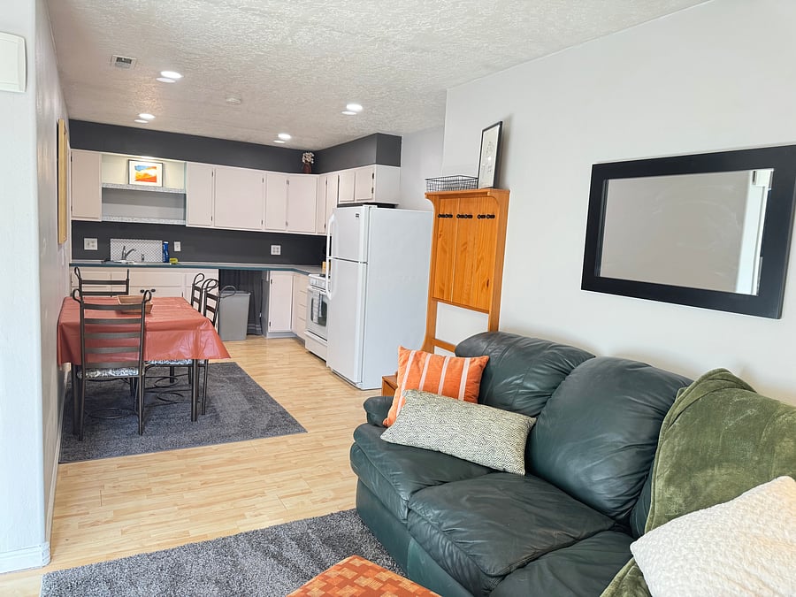 Furnished Finder property 1041673_1 photo 3
