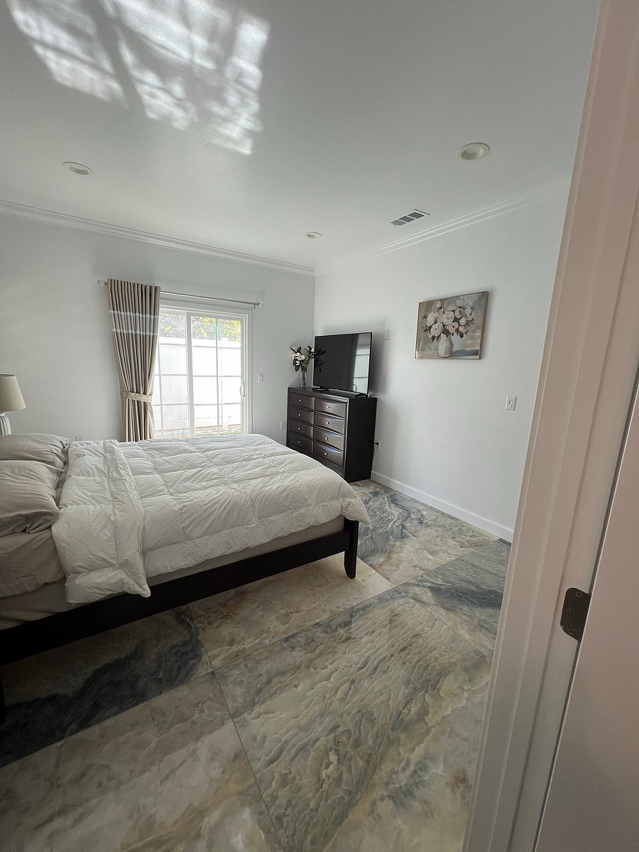 Furnished Finder property 1041674_1 photo 15