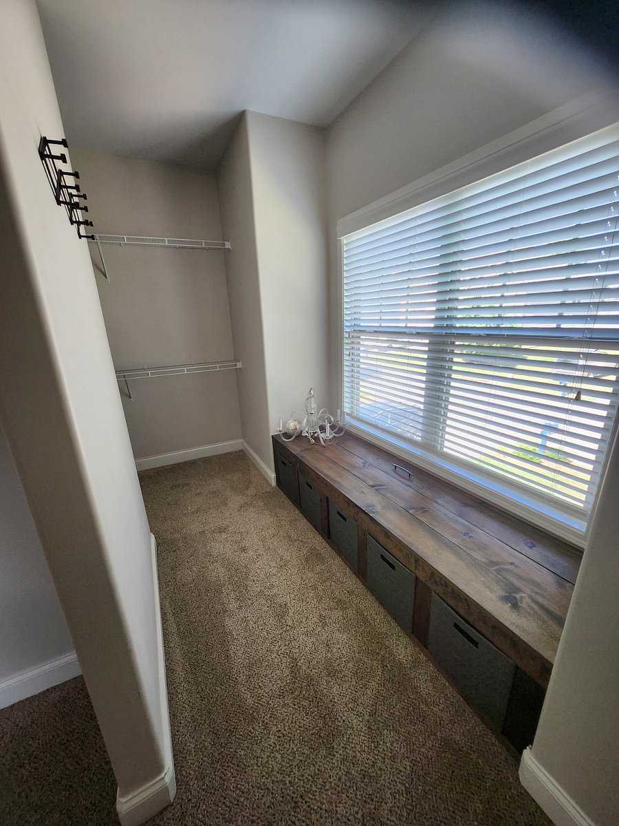 Large Master closet U shape