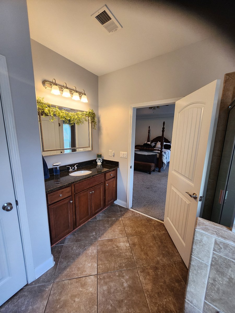 Furnished Finder property 1041678_1 photo 16