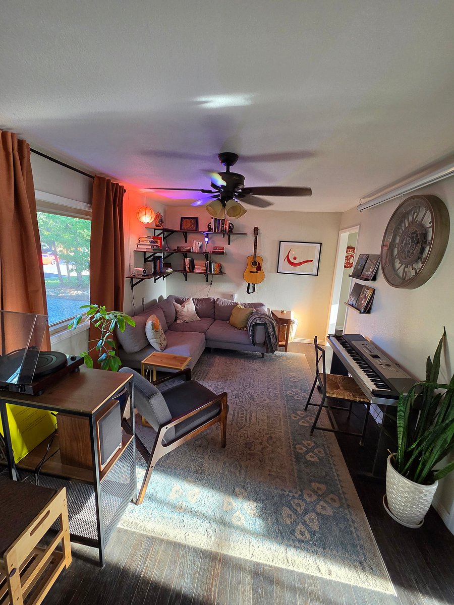 Furnished Finder property 1041705_1 photo 3