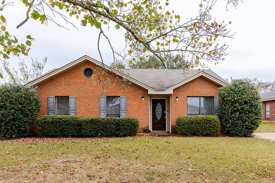 Furnished Finder property 1041707_1 photo 2