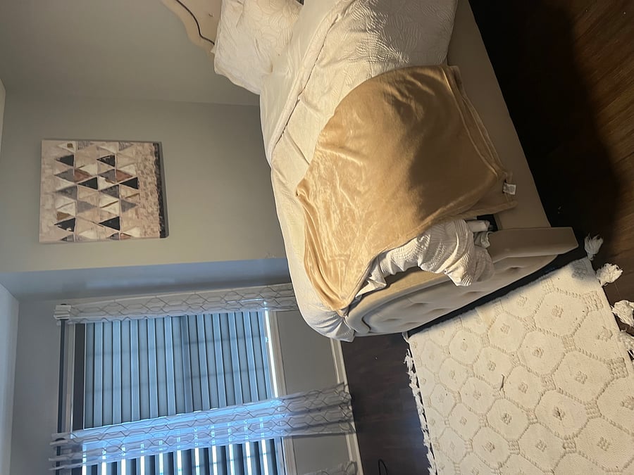 second bedroom  Queen size
