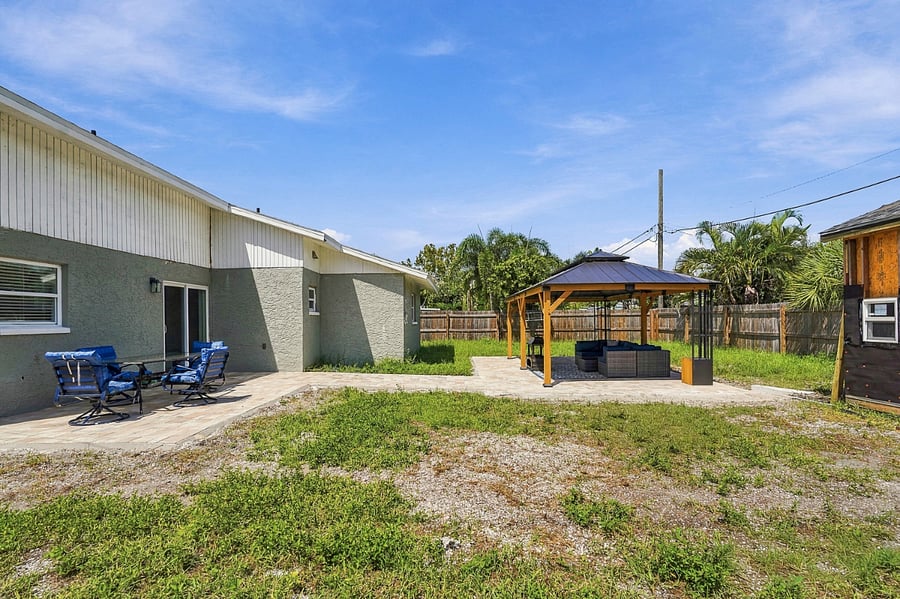Furnished Finder property 1041732_1 photo 30