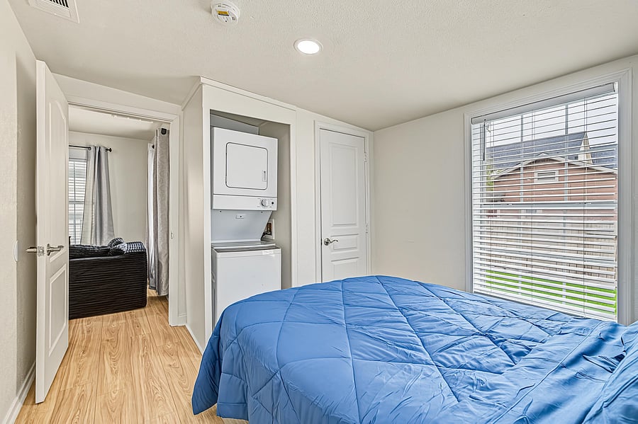 Furnished Finder property 1041797_1 photo 12