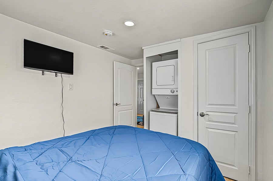 Furnished Finder property 1041797_1 photo 11