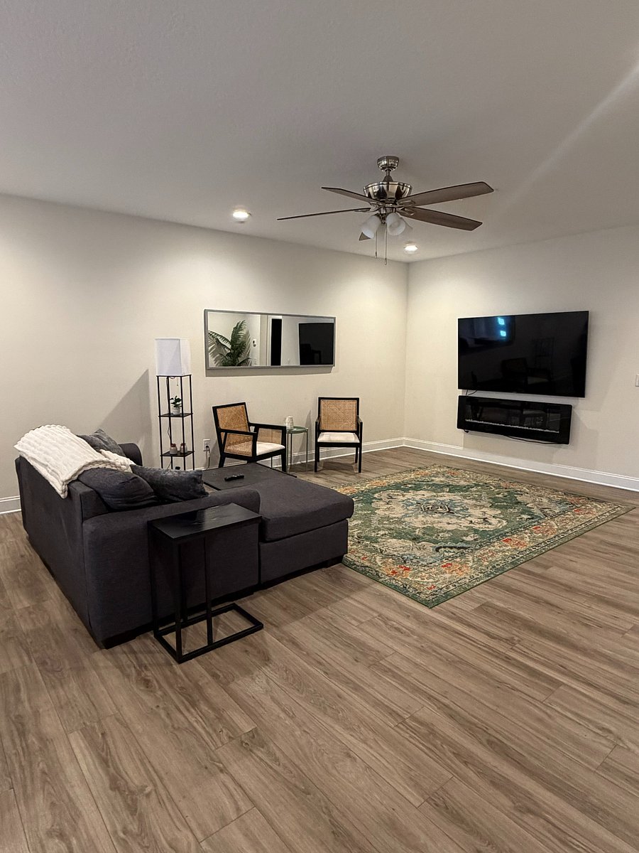 Furnished Finder property 1041801_1 photo 20