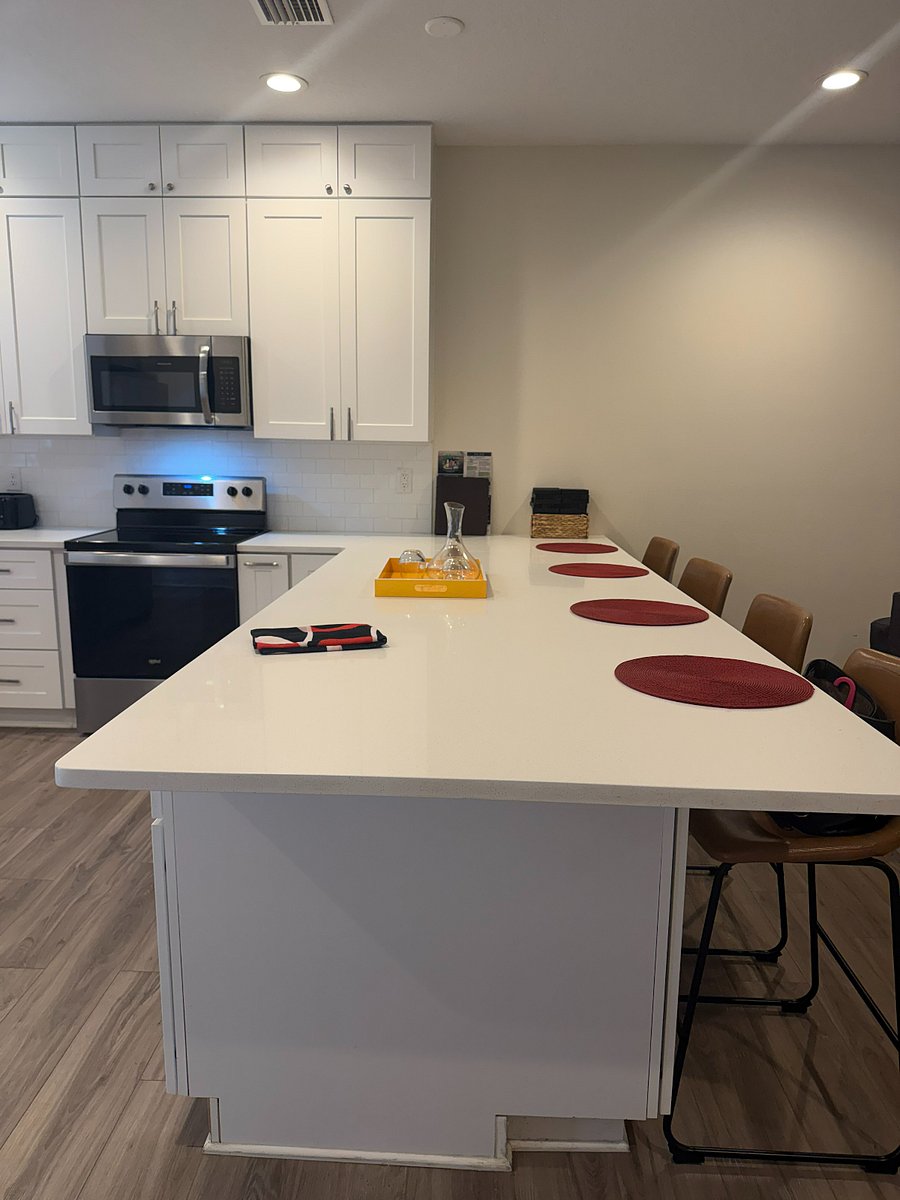 Furnished Finder property 1041801_1 photo 21