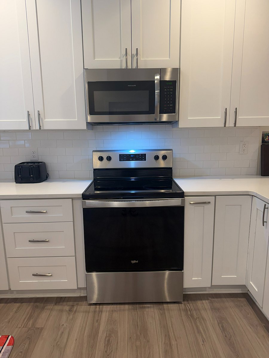 Furnished Finder property 1041801_1 photo 22