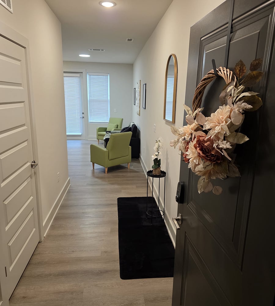 Furnished Finder property 1041844_1 photo 8