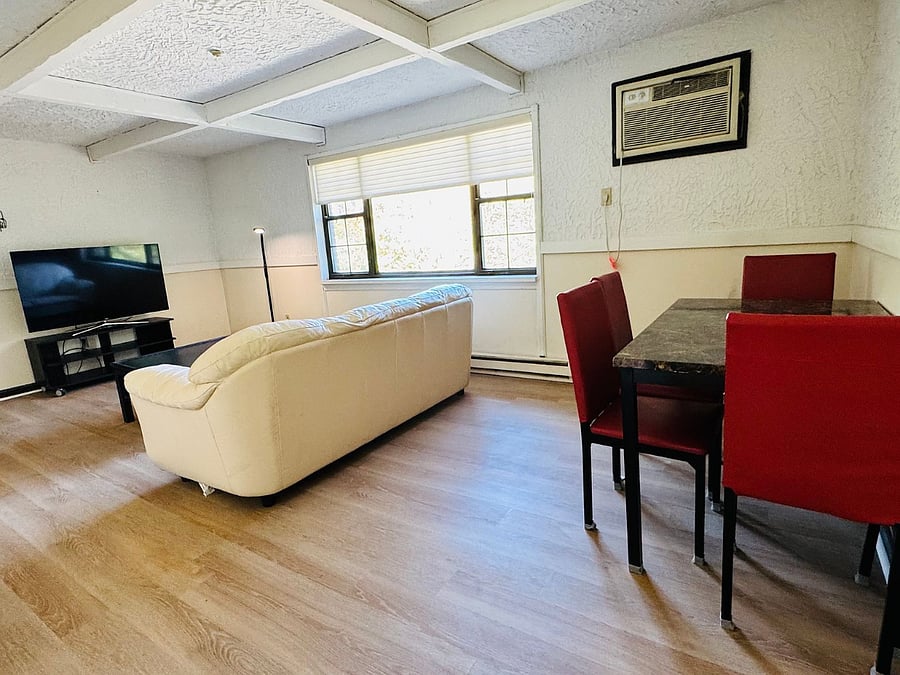 Furnished Finder property 1041854_1 photo 9