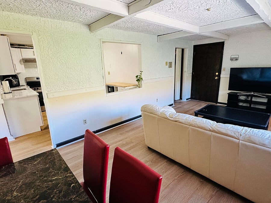 Furnished Finder property 1041854_1 photo 5