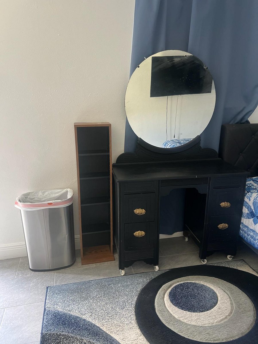 Furnished Finder property 1041858_1 photo 4