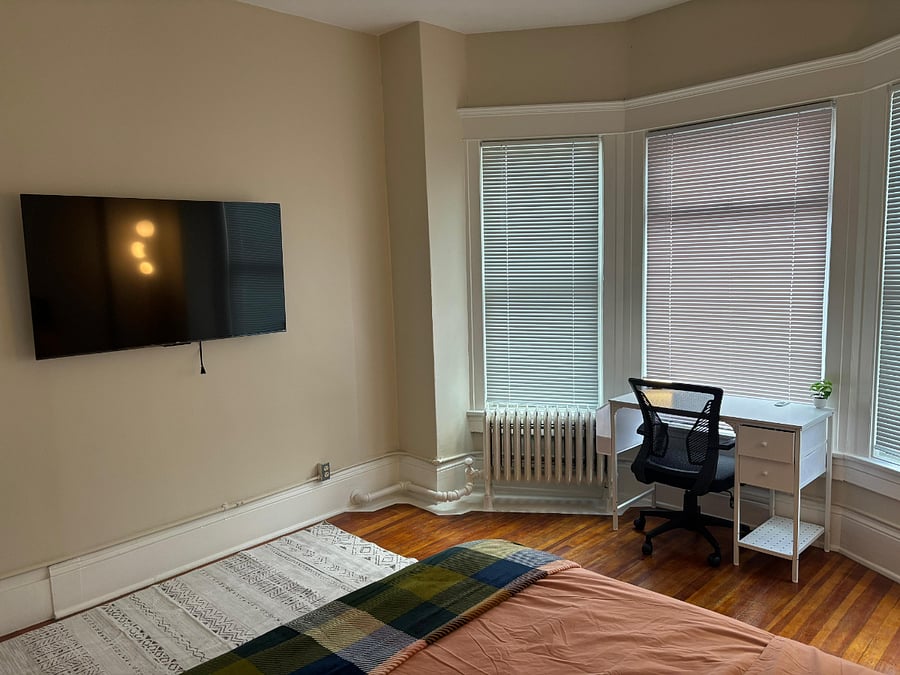 Furnished Finder property 1041889_1 photo 3