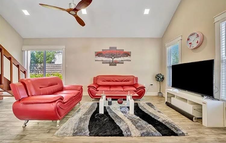 Furnished Finder property 1041896_1 photo 8