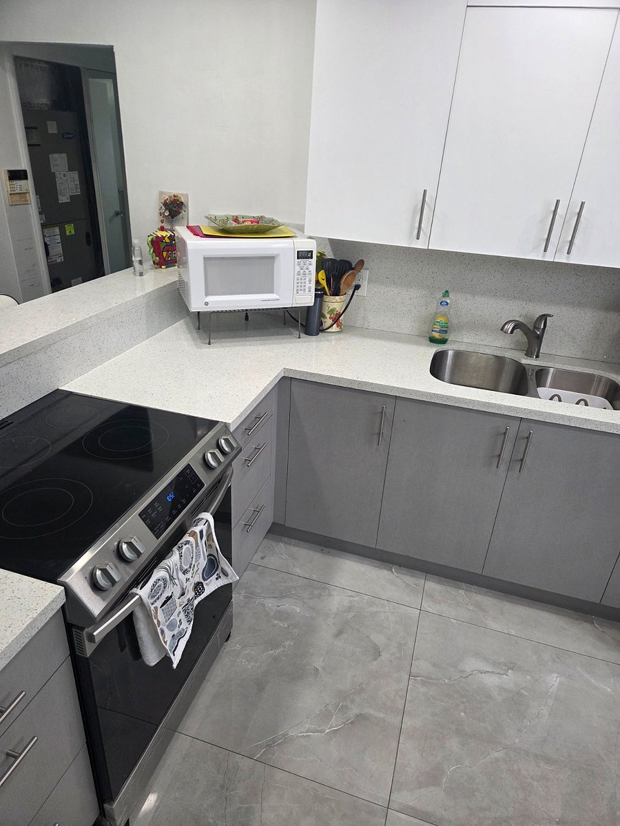 Furnished Finder property 1041899_1 photo 4