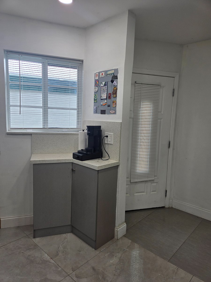 Furnished Finder property 1041899_1 photo 5