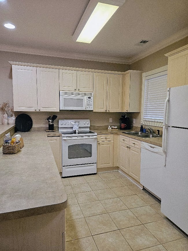 Furnished Finder property 1041905_1 photo 18