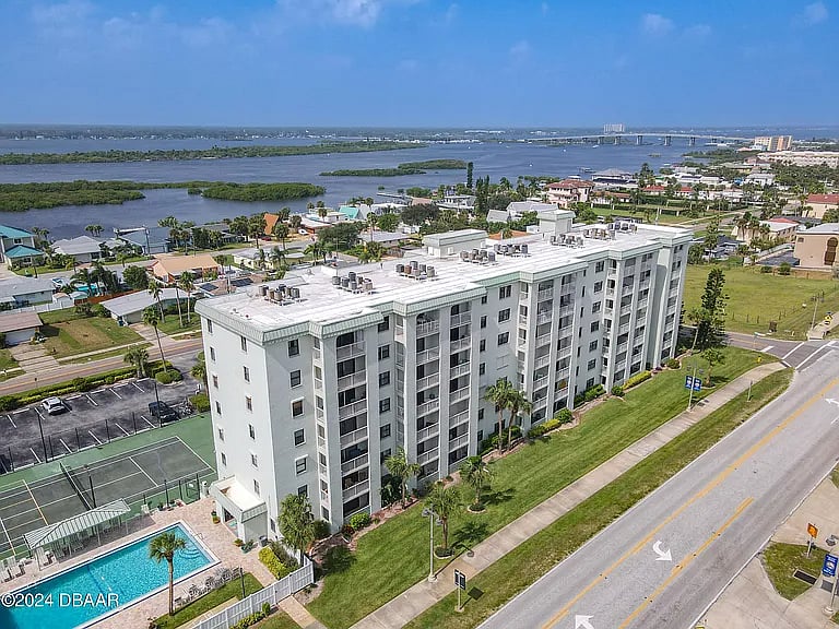 Furnished Finder property 1041907_1 photo 10