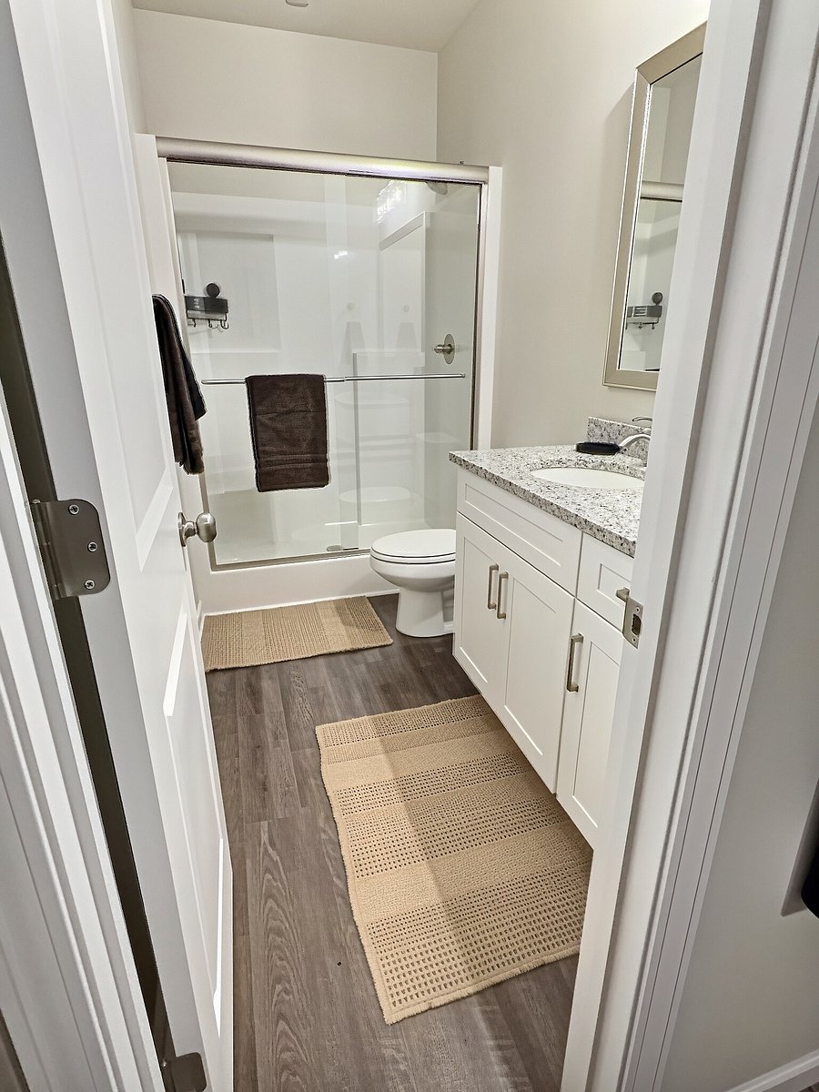 Master bedroom full bathroom.