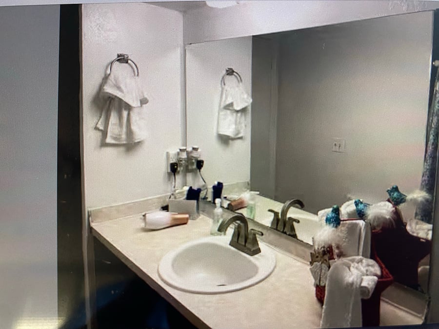 Furnished Finder property 1041957_1 photo 17
