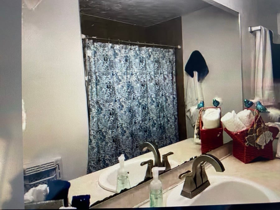 Furnished Finder property 1041957_1 photo 36