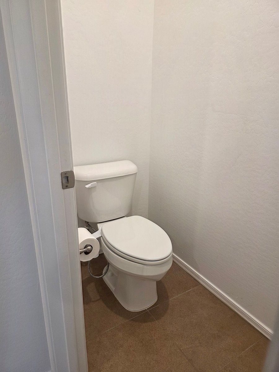 Furnished Finder property 1041962_1 photo 13