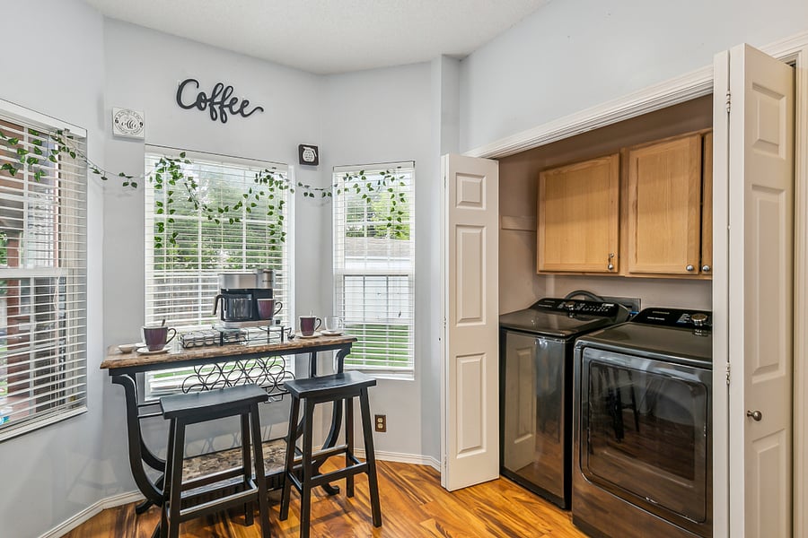 Furnished Finder property 1042015_1 photo 11