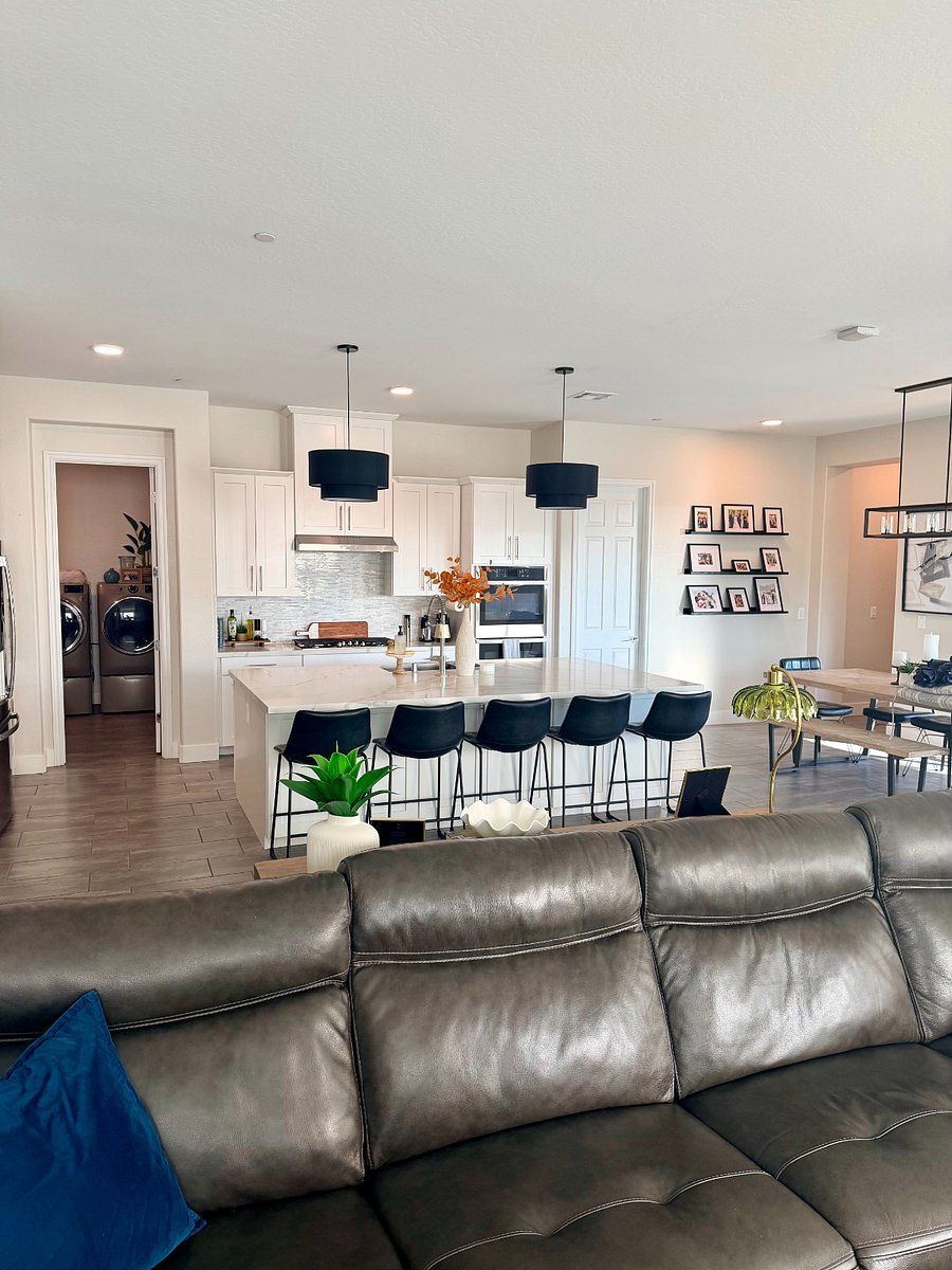 Furnished Finder property 1042025_1 photo 12