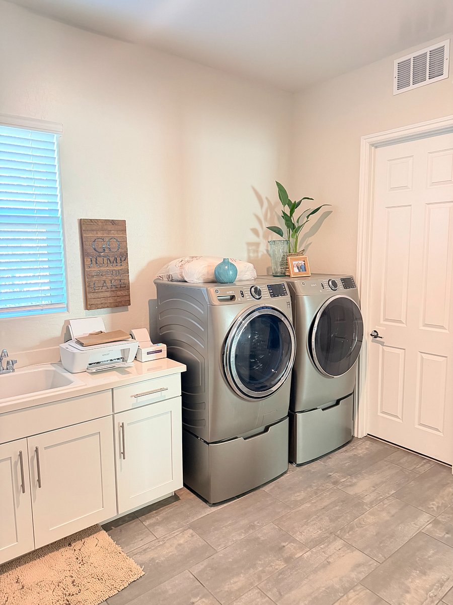 Furnished Finder property 1042025_1 photo 14