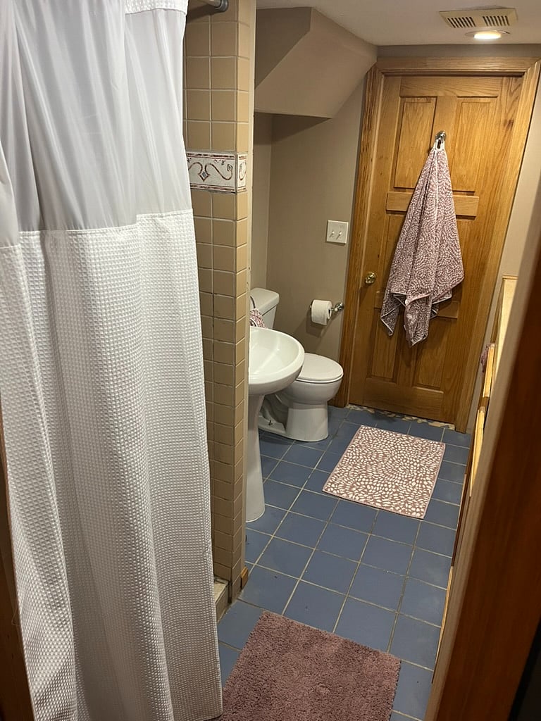 Furnished Finder property 1042036_1 photo 3