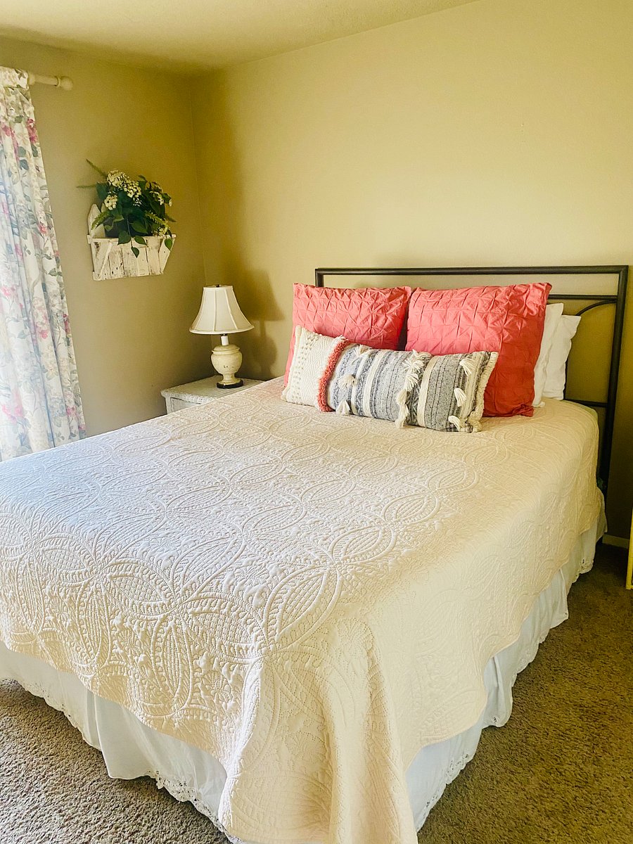 Furnished Finder property 1042038_1 photo 5
