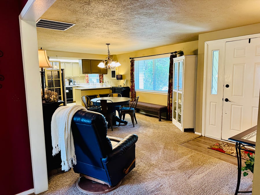 Furnished Finder property 1042038_1 photo 7