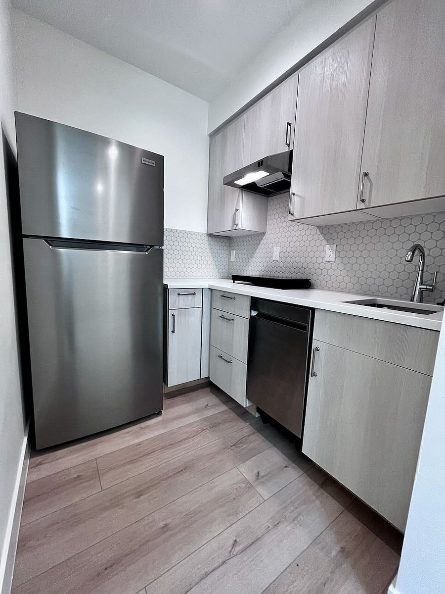 Furnished Finder property 1042046_1 photo 3
