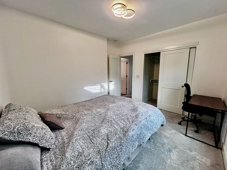 Furnished Finder property 1042046_1 photo 4