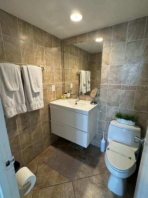 Furnished Finder property 1042049_1 photo 23