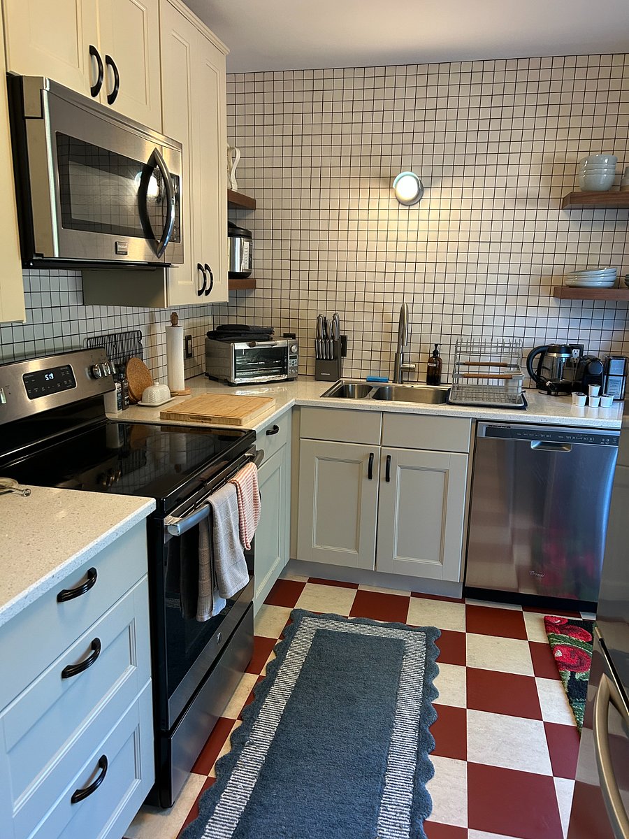 Furnished Finder property 1042089_1 photo 7
