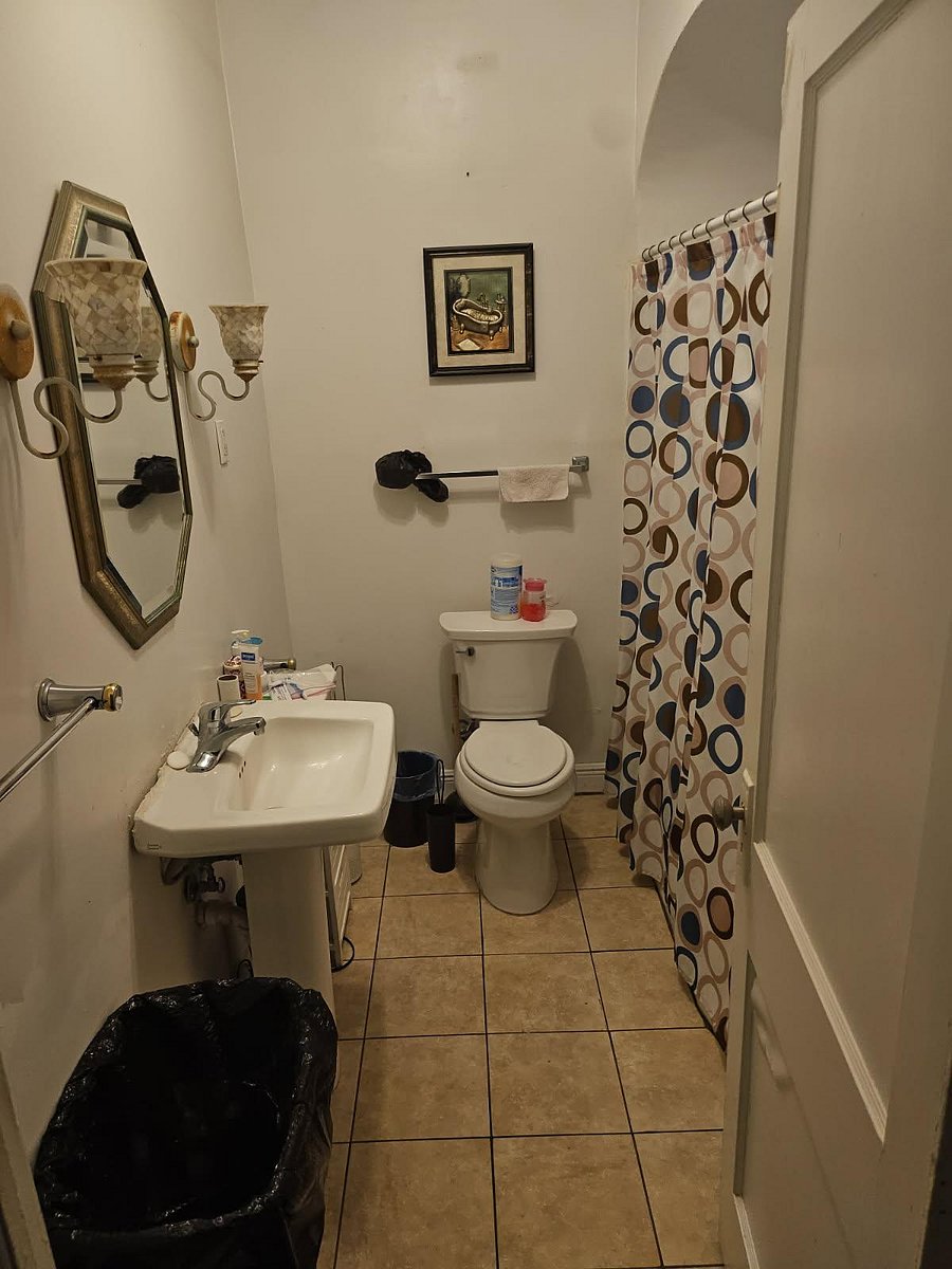 Furnished Finder property 1042091_1 photo 4