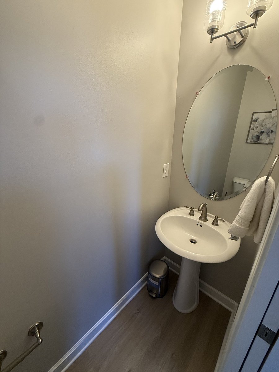 Furnished Finder property 1042092_1 photo 17