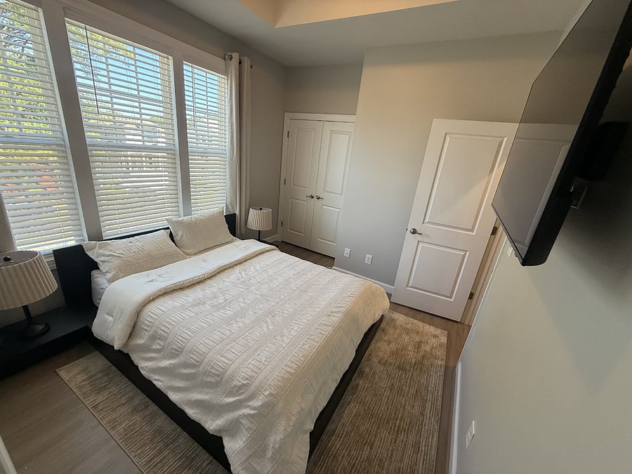 Furnished Finder property 1042092_1 photo 35