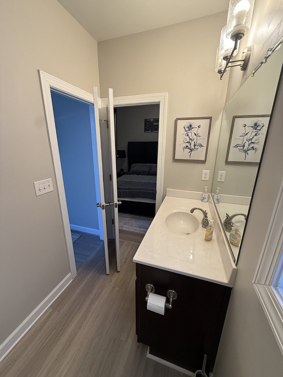 Furnished Finder property 1042092_1 photo 37