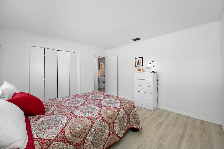 Furnished Finder property 1042095_1 photo 23