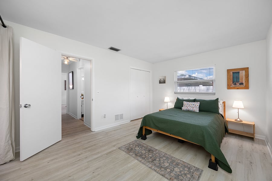 Furnished Finder property 1042095_1 photo 25