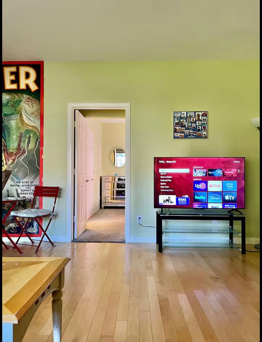 Furnished Finder property 1042098_1 photo 8