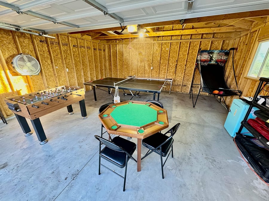 Furnished Finder property 1042100_1 photo 52