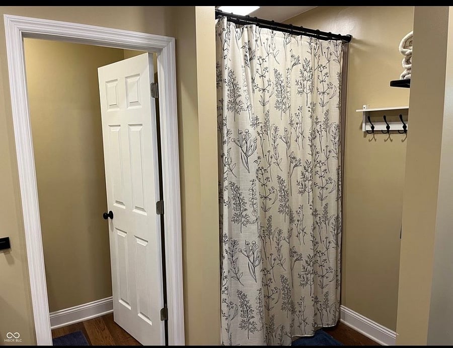 Furnished Finder property 1042104_1 photo 11